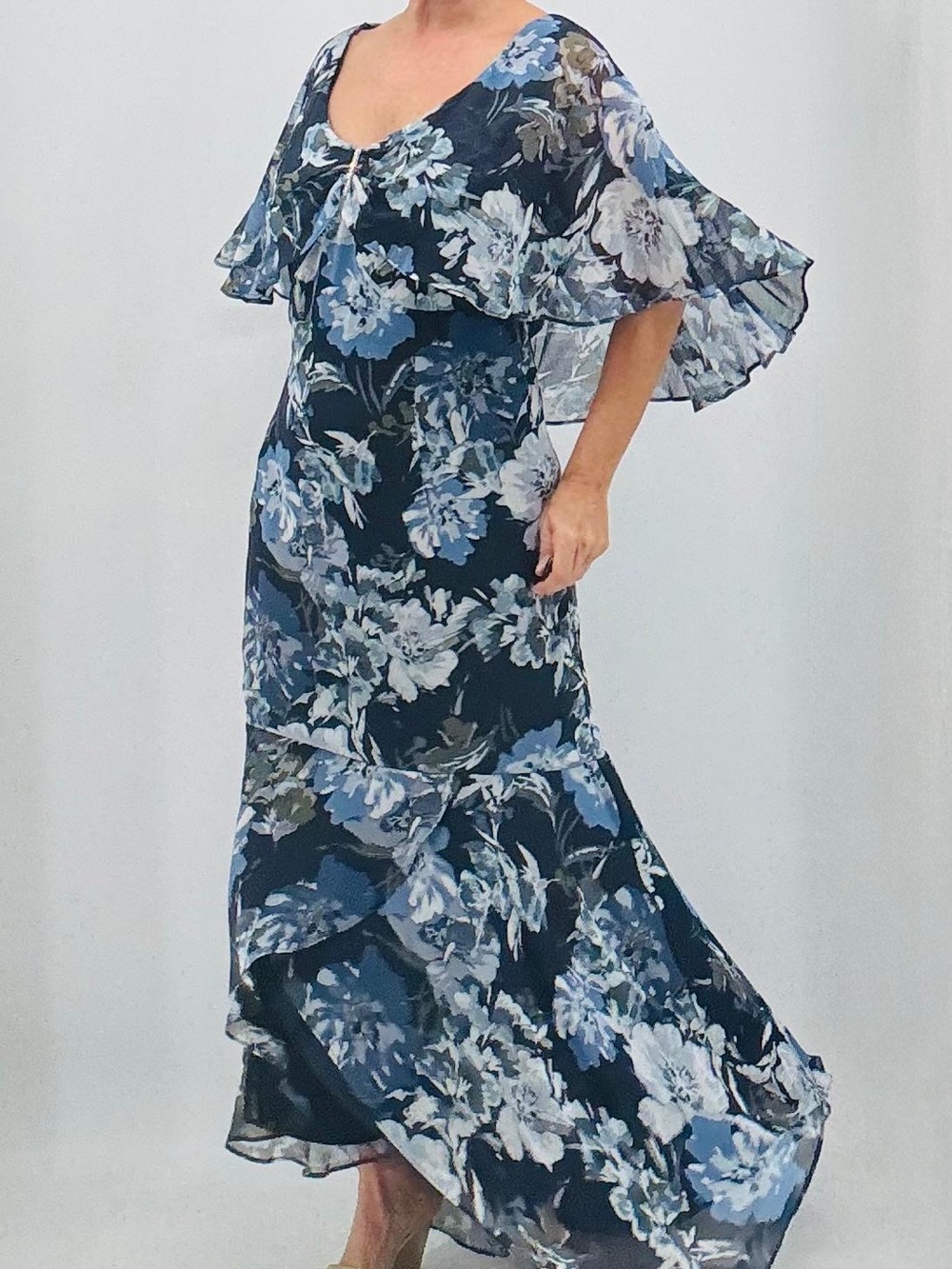 R&M Richards Whimsigoth Ethereal Fairy Floral Cocktail Wedding Guest Cape Dress